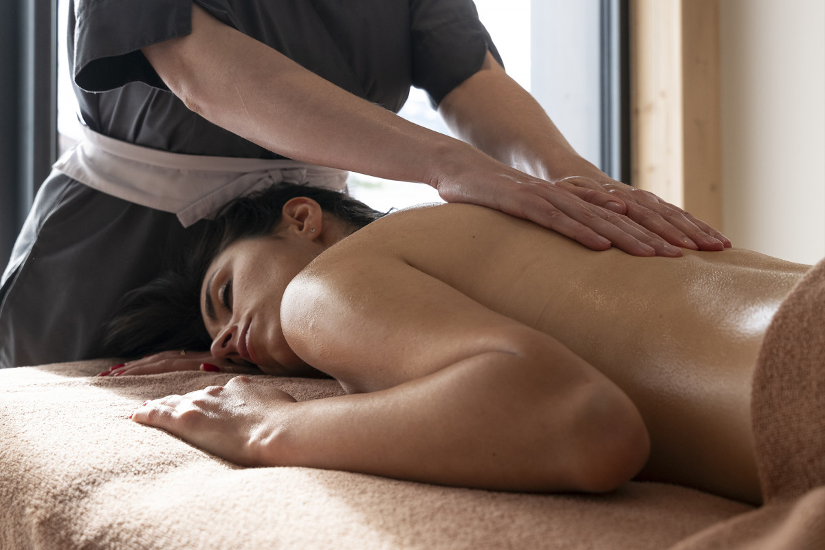 mgm-bon-cadeau-photo-soin-corps-studio-bergoend-63540 mgm-bon-cadeau-photo-soin-corps-studio-bergoend-63540